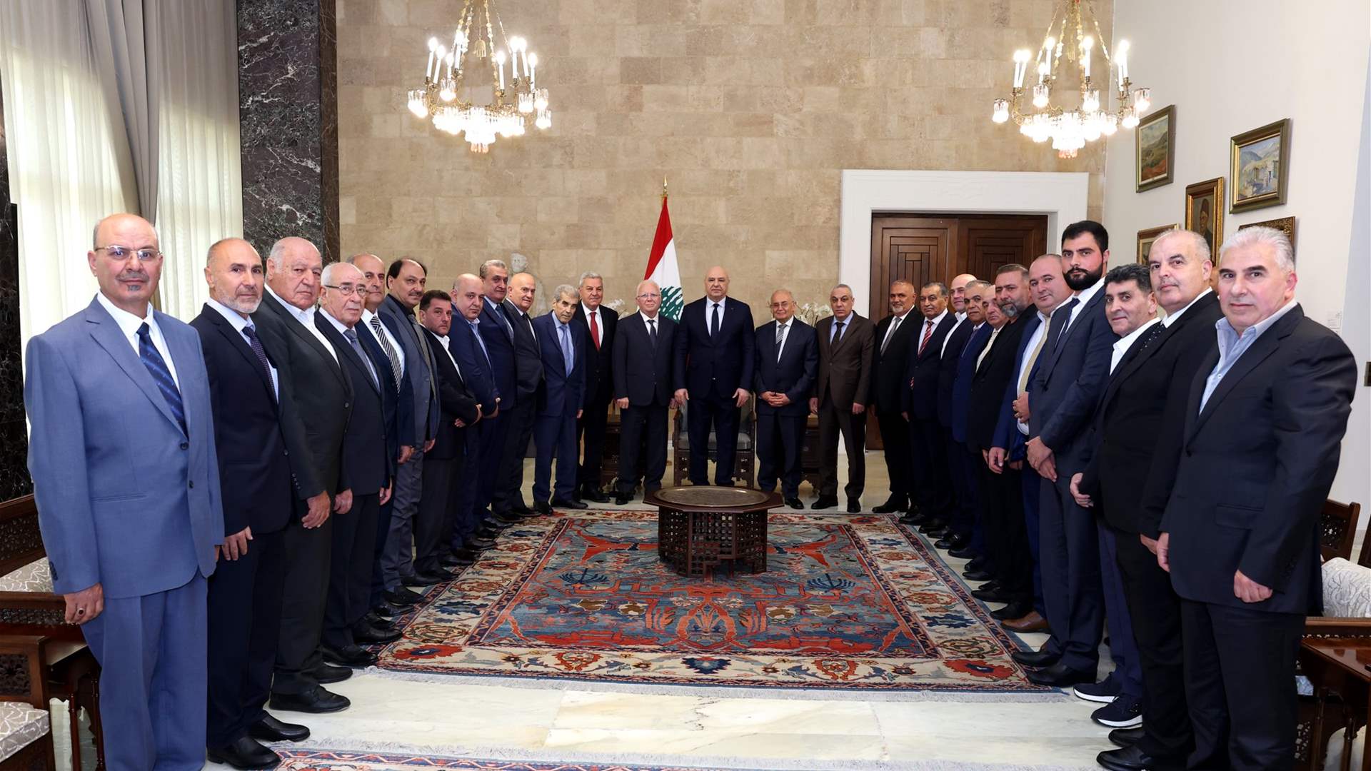 الرئيس عون يحدد إطار مفاوضات لبنان: الانسحاب ووقف إطلاق النار أولاً