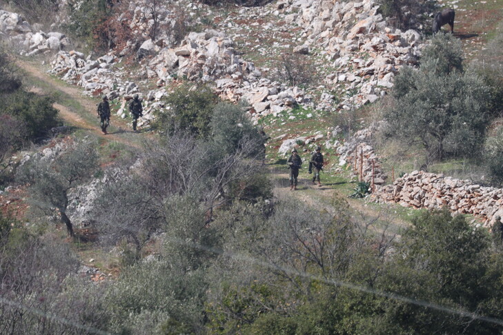 الجيش الإسرائيلي يأمر بإجلاء 12 قرية جنوبي لبنان قبل هجمات مخطط لها