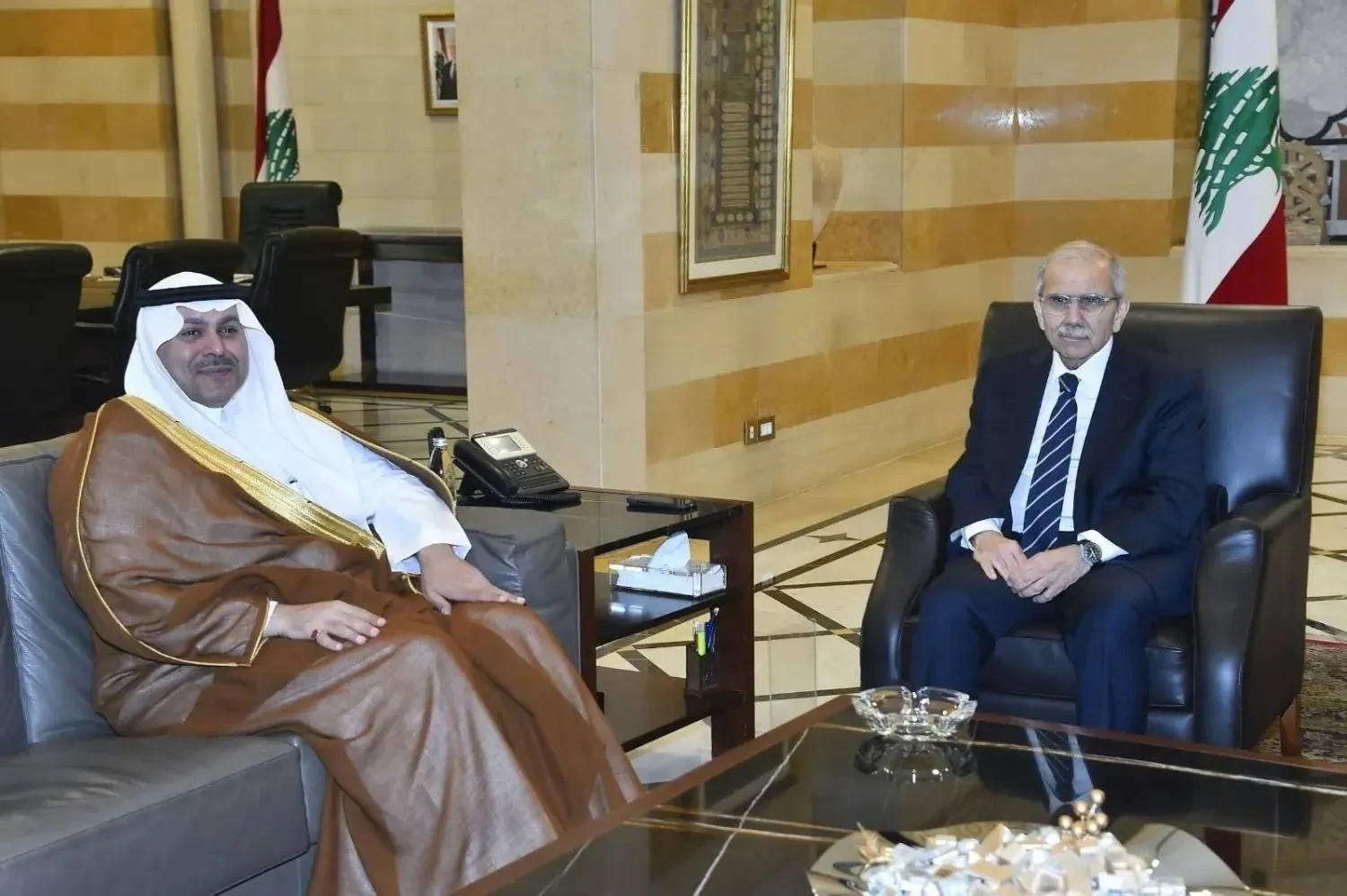 تعزيز التعاون الثنائي بين المملكة ولبنان
