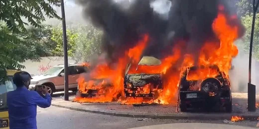 غارة مسيرة إسرائيلية تودي بحياة شخصين في صيدا اللبنانية وتثير مخاوف التصعيد